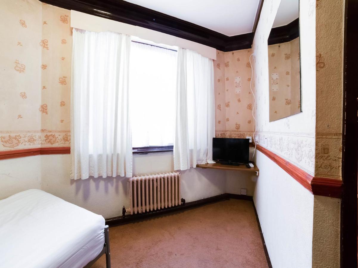 Sneyd Arms Hotel Stoke-on-Trent Extérieur photo